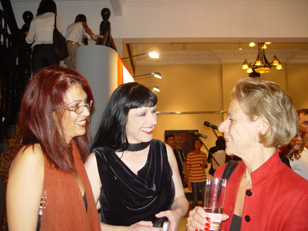 Einat Maor with the Curator Mrs. Siglinde Simbuerger